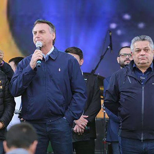 Ausência do ex-presidente pode acirrar disputa entre bolsonaristas