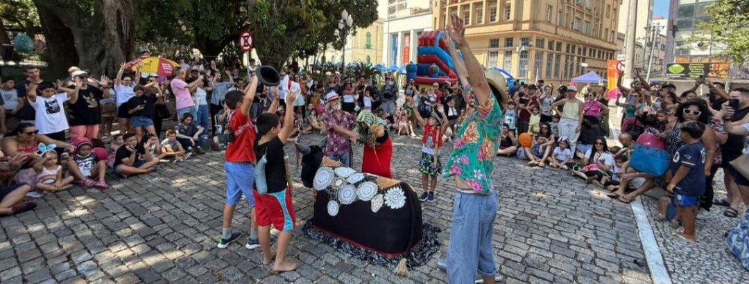 QUANDO O CENTRO CHAMA, A CIDADE RESPONDE