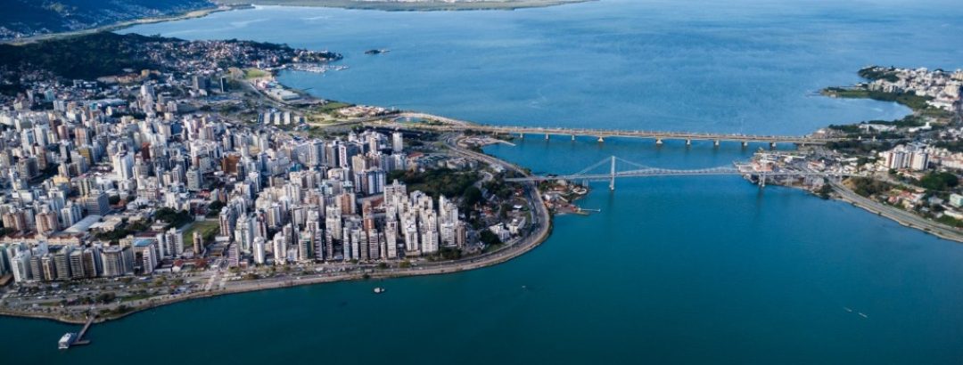 TRANSPORTE MARÍTIMO PARA QUEM PRECISA