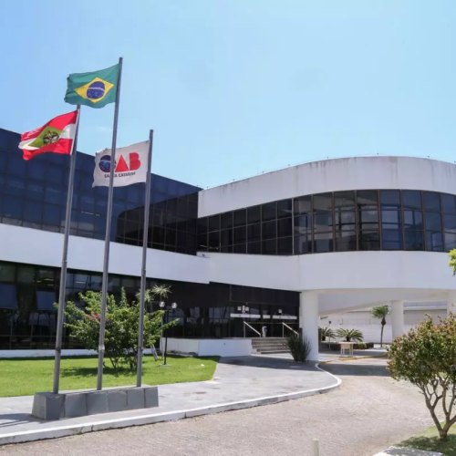 OAB/SC VAI PRESSIONAR SENADO POR ANÁLISE DE IMPEACHMENTS E COBRAR QUE STF EXAMINE AFASTAMENTO DE MORAES E GONET