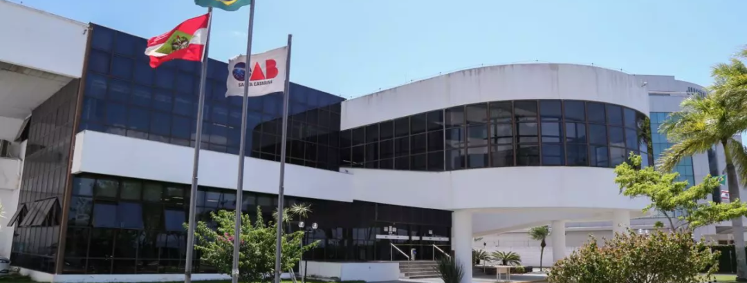 OAB/SC VAI PRESSIONAR SENADO POR ANÁLISE DE IMPEACHMENTS E COBRAR QUE STF EXAMINE AFASTAMENTO DE MORAES E GONET