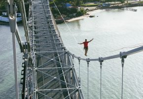 HIGHLINE NA PONTE