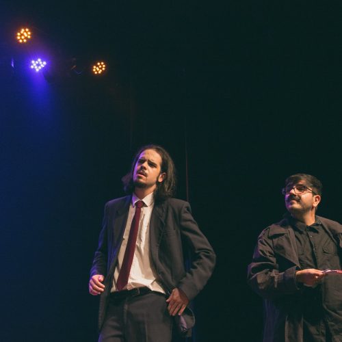 Suspeitos no teatro