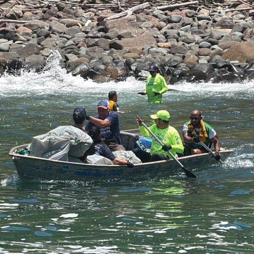 Limpeza dos Mares coleta cinco toneladas de resíduos apenas em 2025