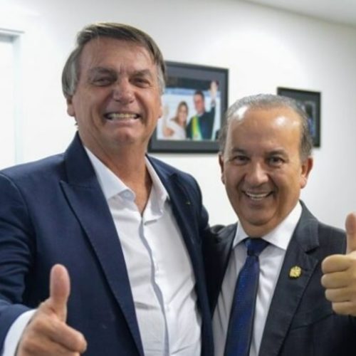 Um gesto vale mais do que palavras na política