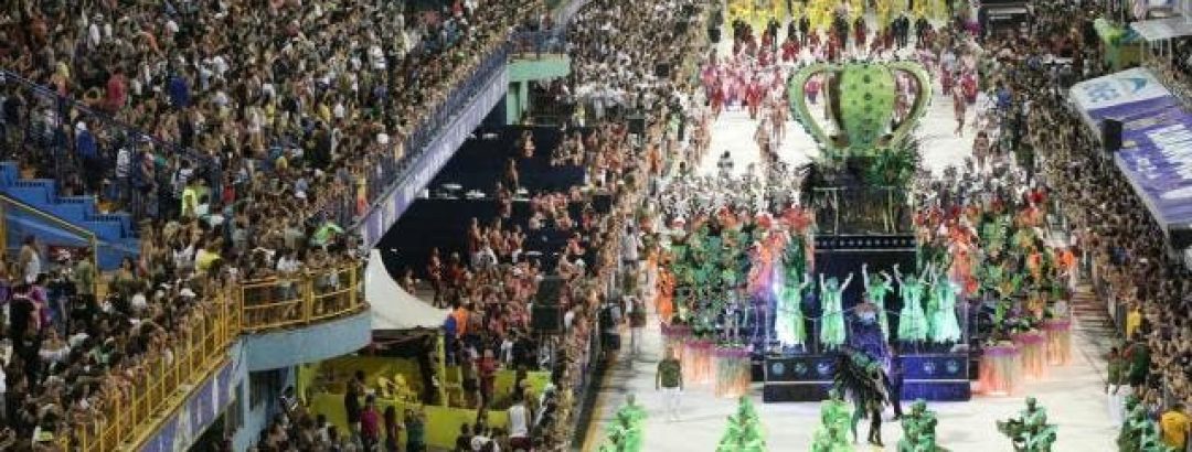 Quando a vida desfila na avenida