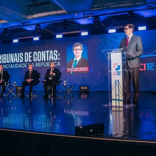 Dois discursos, uma mensagem: sem segurança, o Estado Democrático de Direito está ameaçado