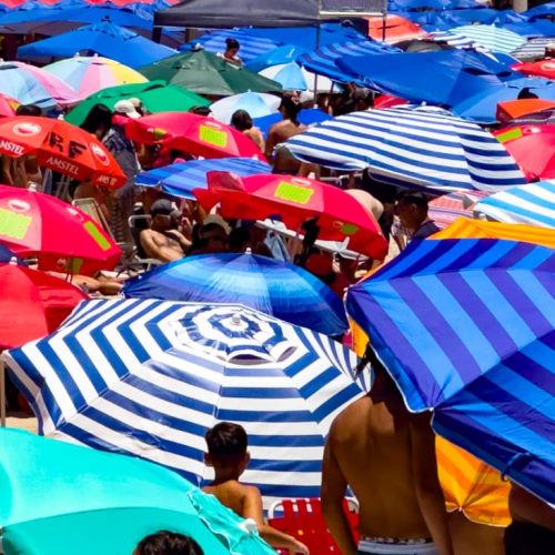 Comércio nas praias: ordem, saúde pública e inclusão não são agendas opostas